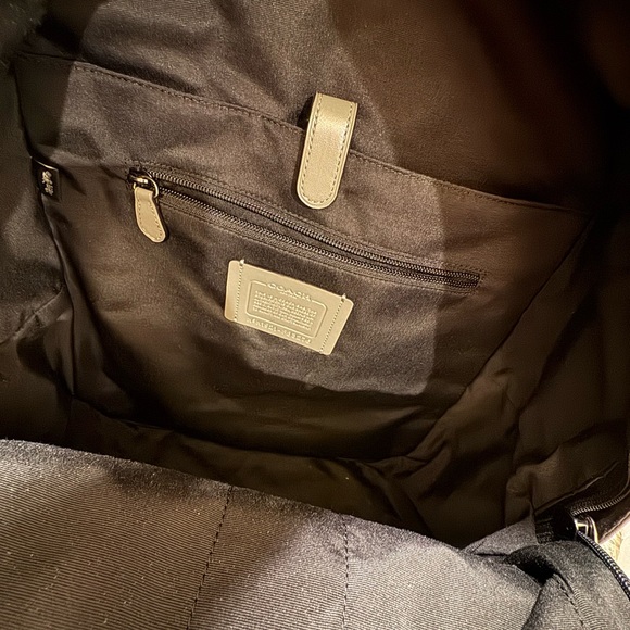 ❌SOLD ❌NWOT Men’s Coach Gray and Blue Backpack - Picture 14 of 15